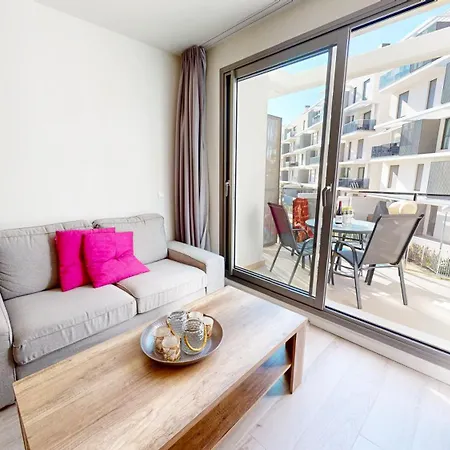 Tulipan En Urb Marina Real Iii Terraza, Varias Piscinas Y Gimnasio Cerca De La Playa Rotas *