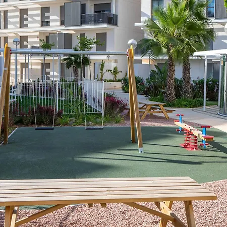 Tulipan En Urb Marina Real Iii Terraza, Varias Piscinas Y Gimnasio Cerca De La Playa Rotas 德尼亚