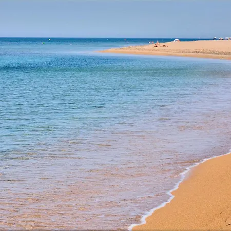 Tulipan En Urb Marina Real Iii Terraza, Varias Piscinas Y Gimnasio Cerca De La Playa Rotas 公寓